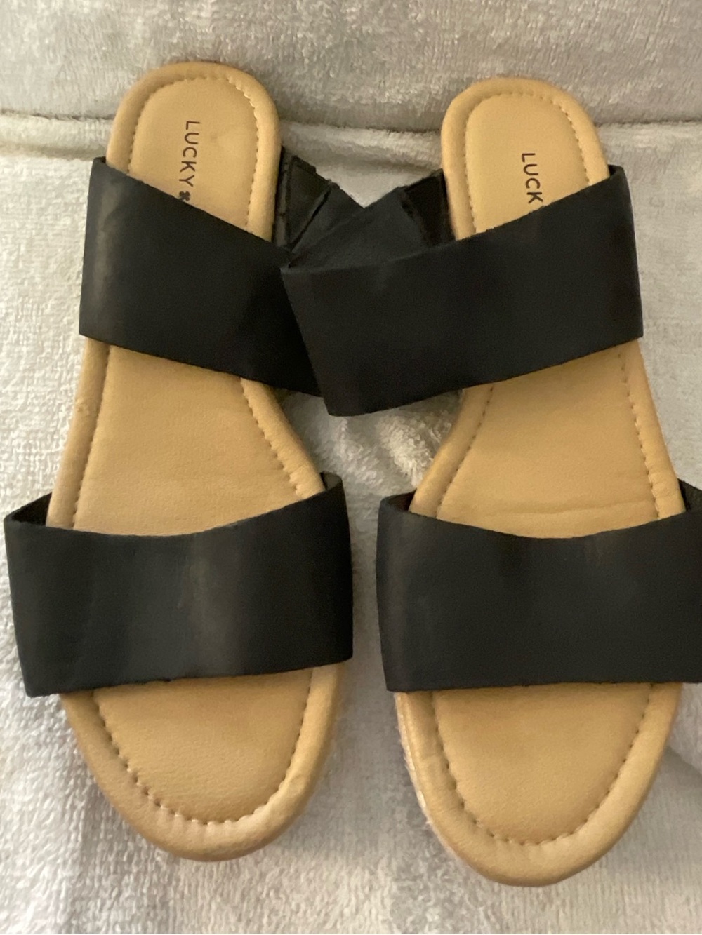 Lucky Brand Wyntor sandal.